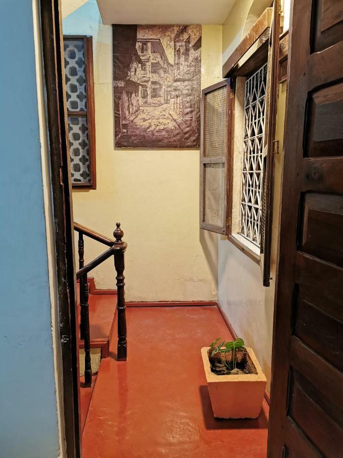 Crown Hotel Zanzibár Kültér fotó